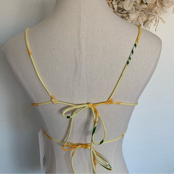 SABO Tillie Strappy Crop Top in Amalfi Citrus Print Yellow Oranges Lemon Print - Picture 6 of 13